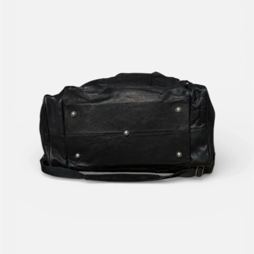 Piel Leather Multi-Compartment Duffel Bag.
